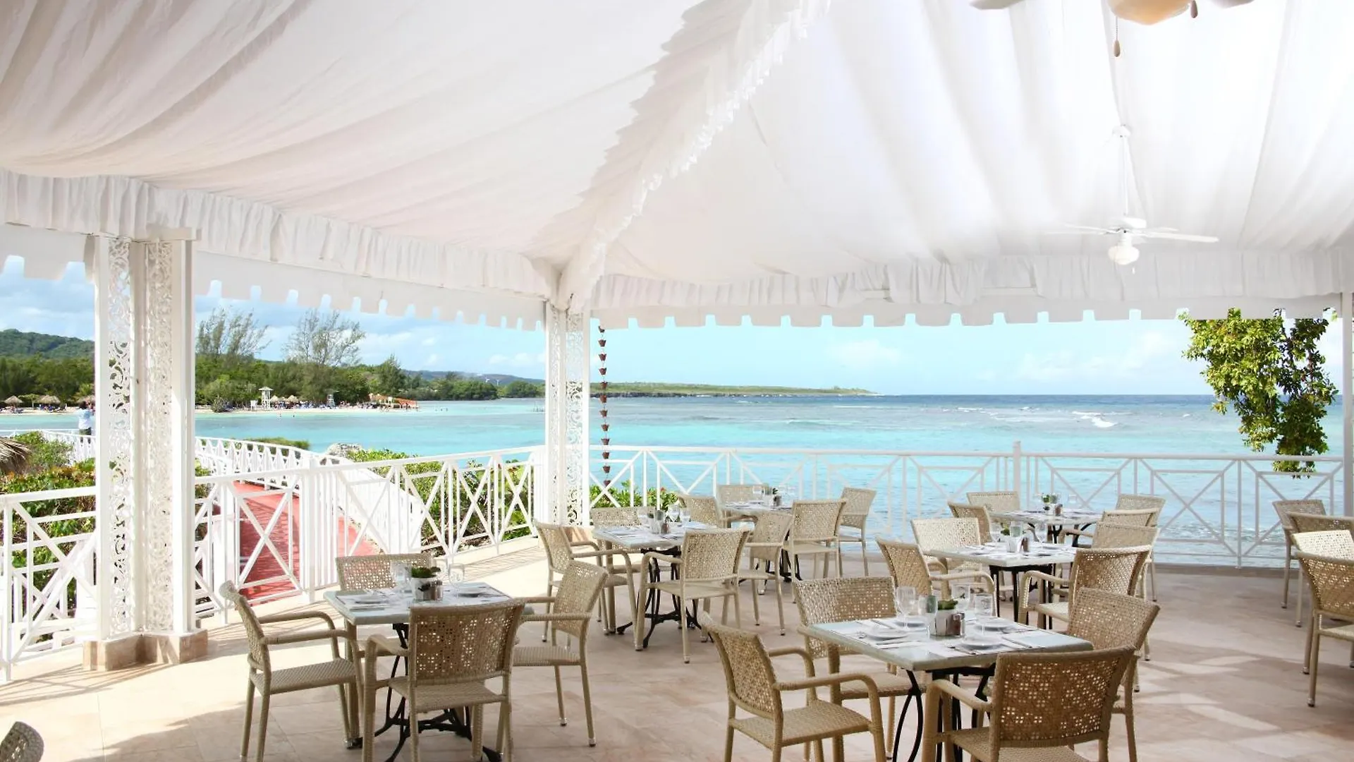 Bahia Principe Grand Jamaica - All Inclusive Runaway Bay Resort